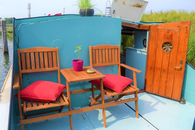 Floating B&B Amsterdam — balance & terrace