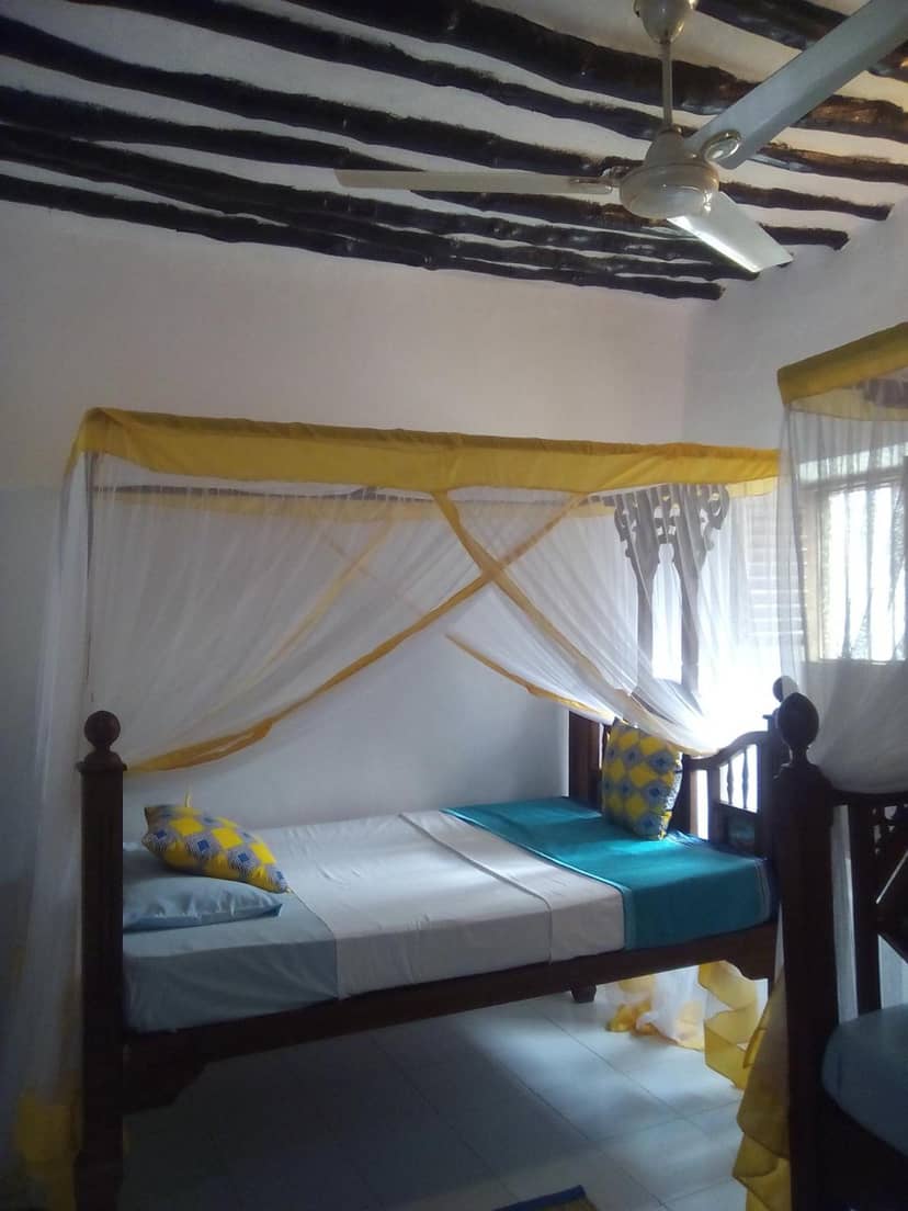 Kiponda B&B — hotel room