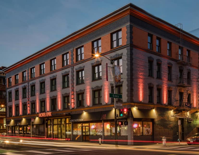 Hotel EPIK — building