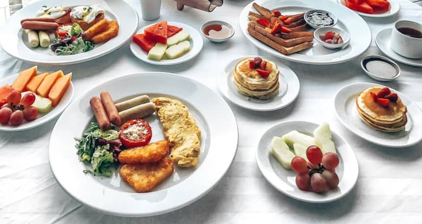 Grand Mercure Jakarta Kemayoran — dining
