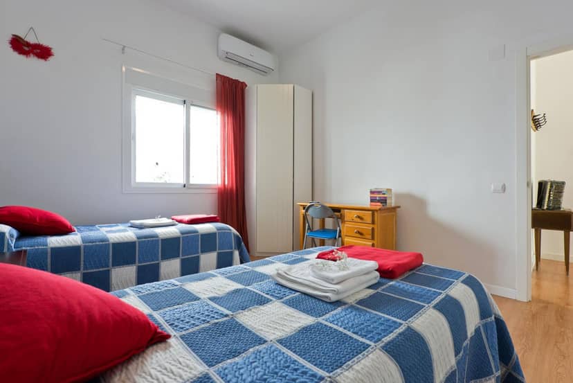 Villa Leomar — hotel room