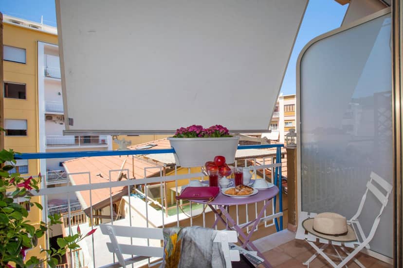 Viria B&B Sorrento — balance & terrace
