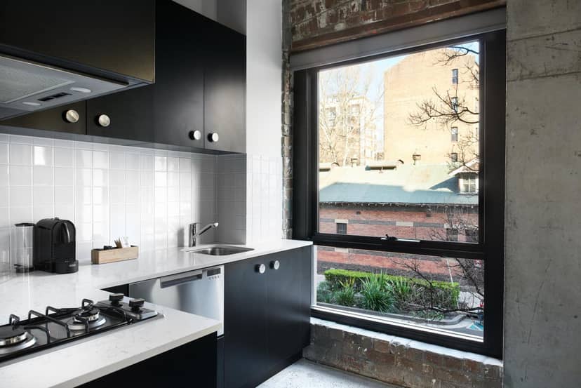Veriu Broadway — kitchen