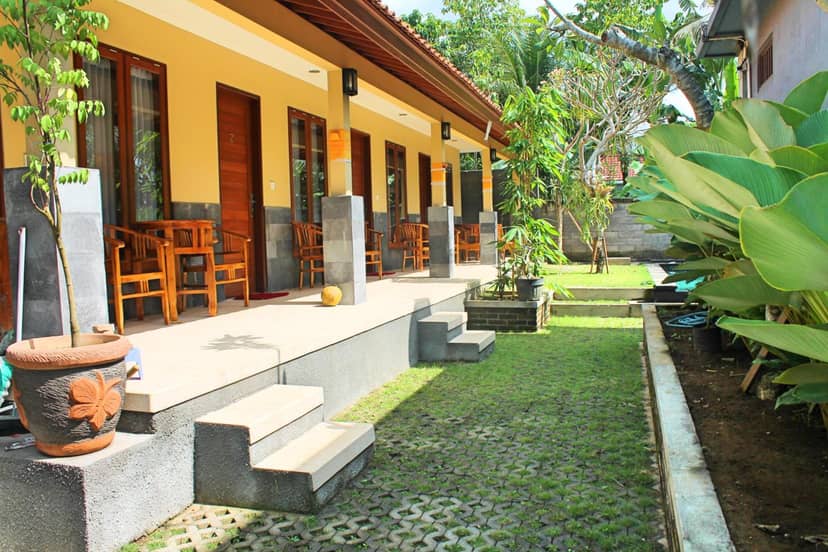 Werkudara Guest House — building