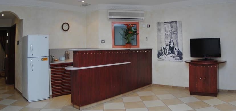 Al Liwan Suites
