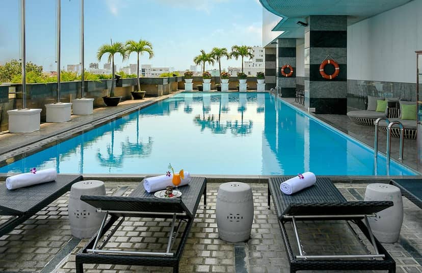 Muong Thanh Luxury Song Han Hotel - 10 Minutes to Da Nang Airport & 800m to Dragon Bridge
