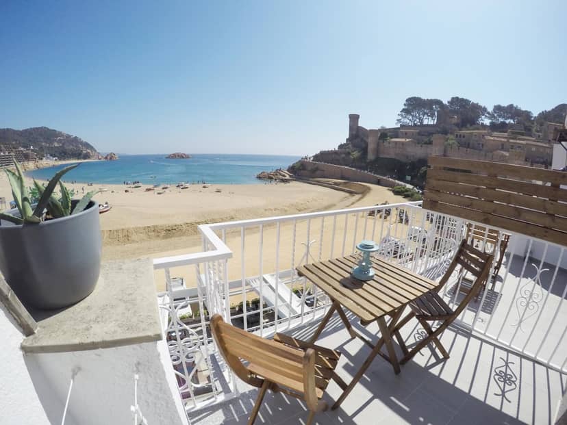 Hostal del Mar — balance & terrace