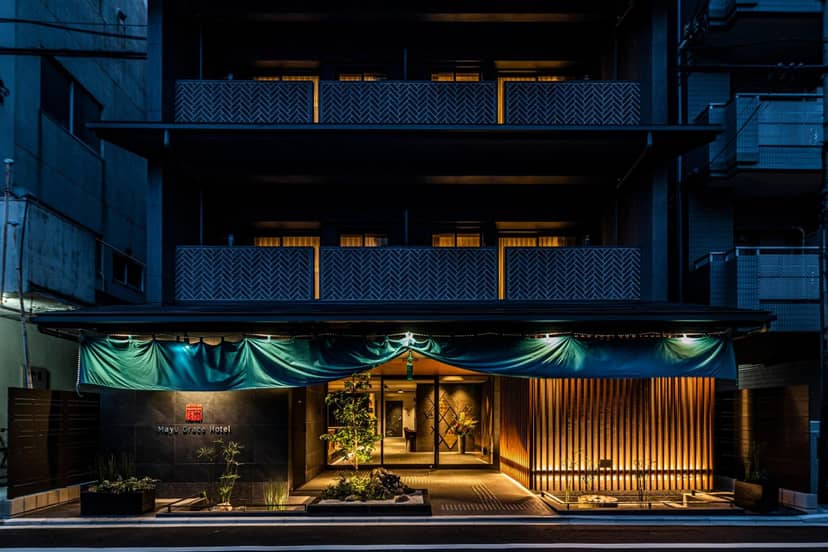 RESI STAY Mayu Grace Hotel — building