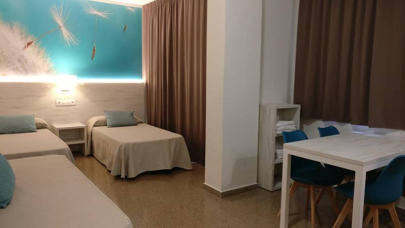 Aparthotel Las Mariposas — hotel room