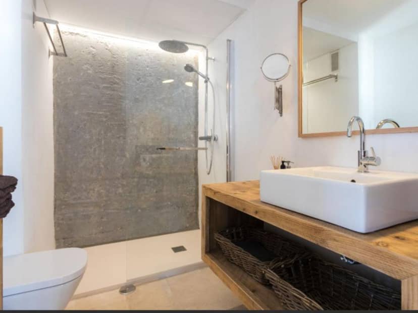 ATICO BENIDORM PLANTA 25 — bathroom