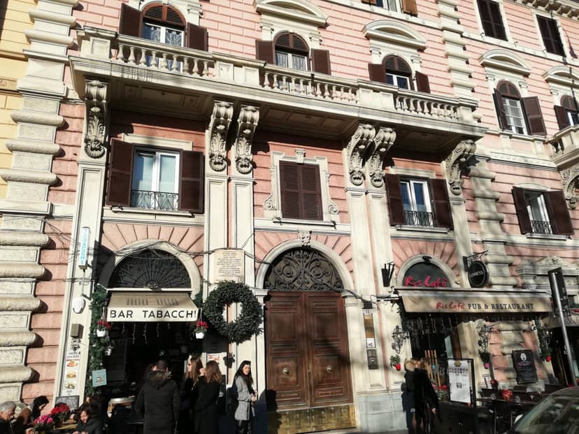 Stefano House Vaticano Roma — building