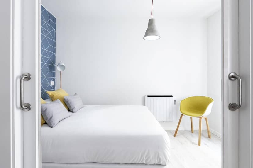 MAD Apartments by Olala Homes — hotel room