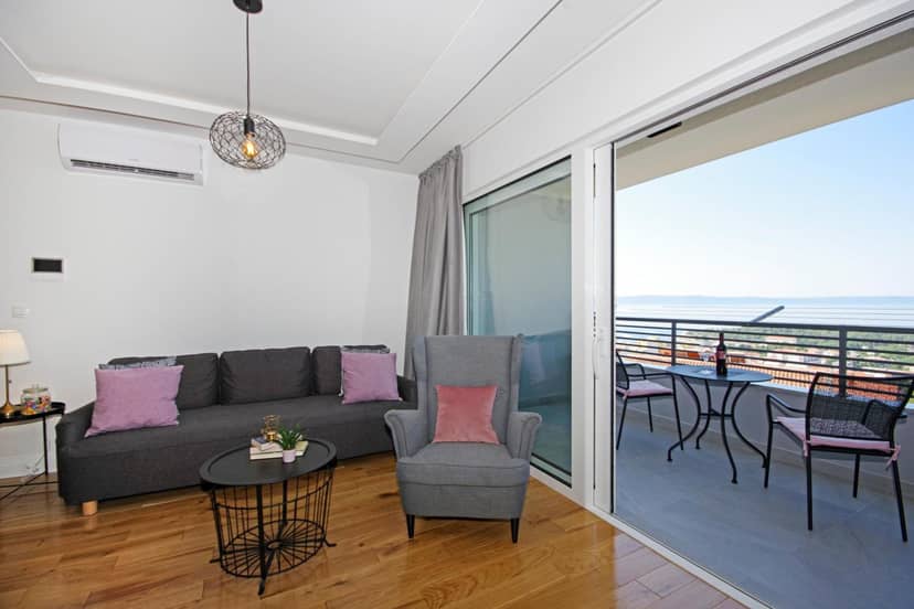 Villa Edita — balance & terrace