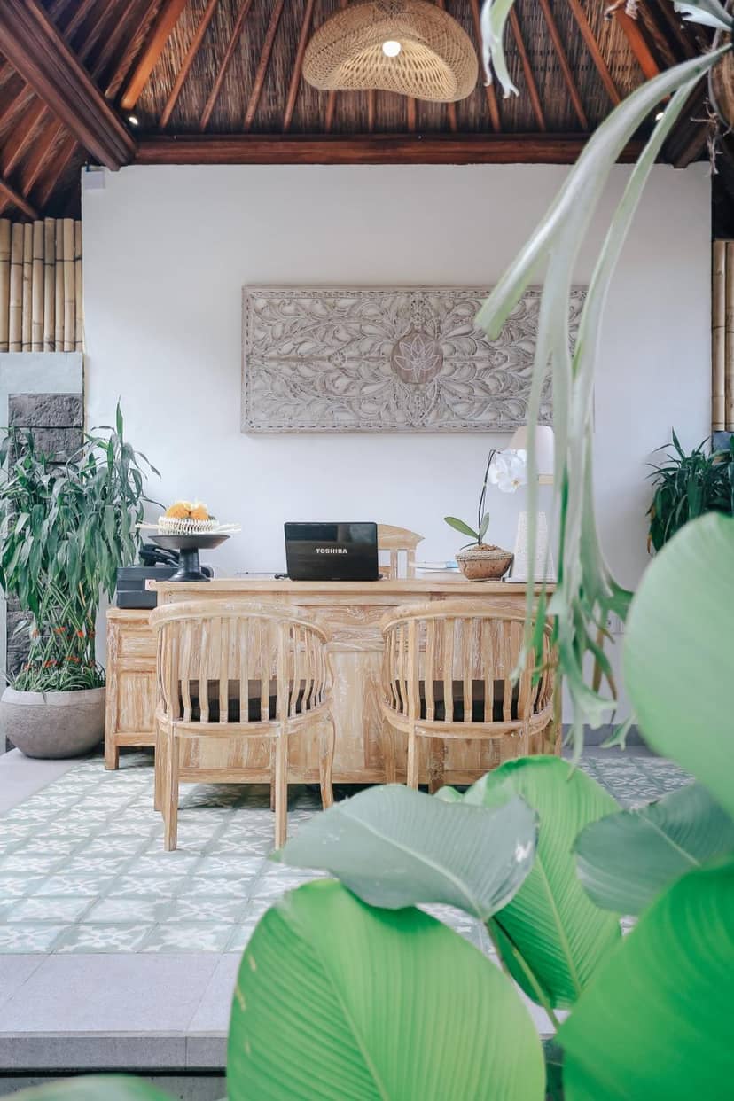 Sitala Suite — recepcion & lobby