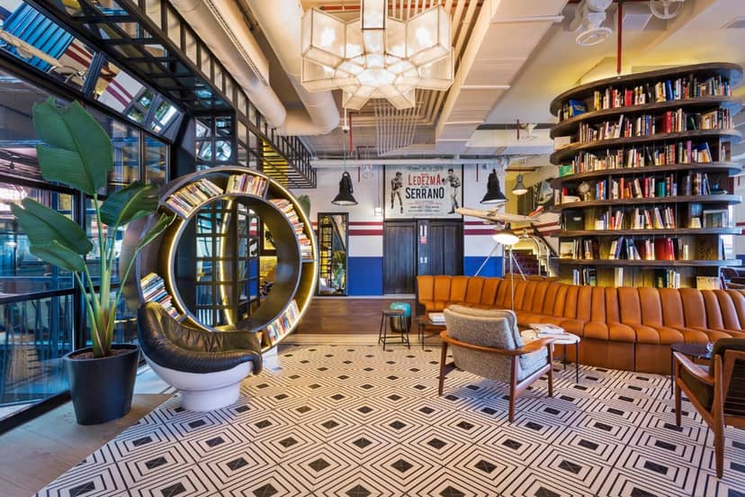Only YOU Hotel Atocha — lounge