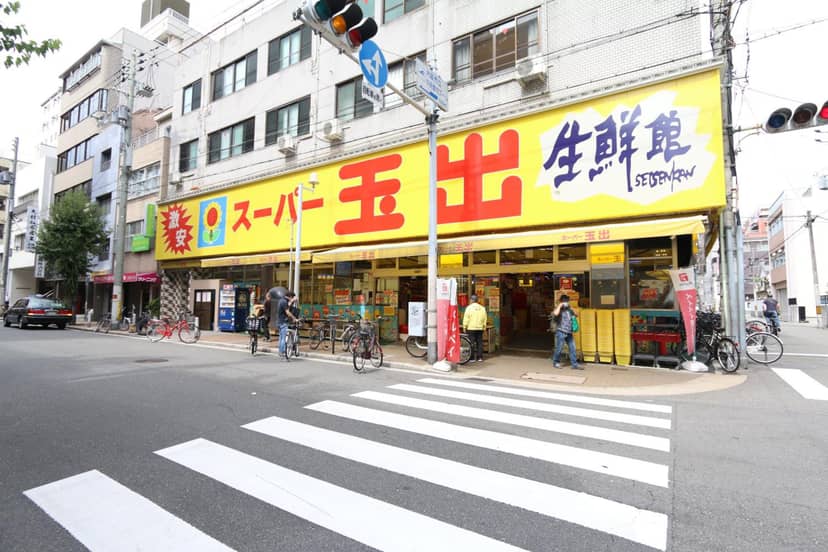 Elizabeth Garden Shinsaibashi