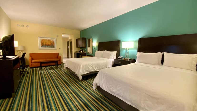 Holiday Inn Express Hotel & Suites Orlando East-UCF Area by IHG