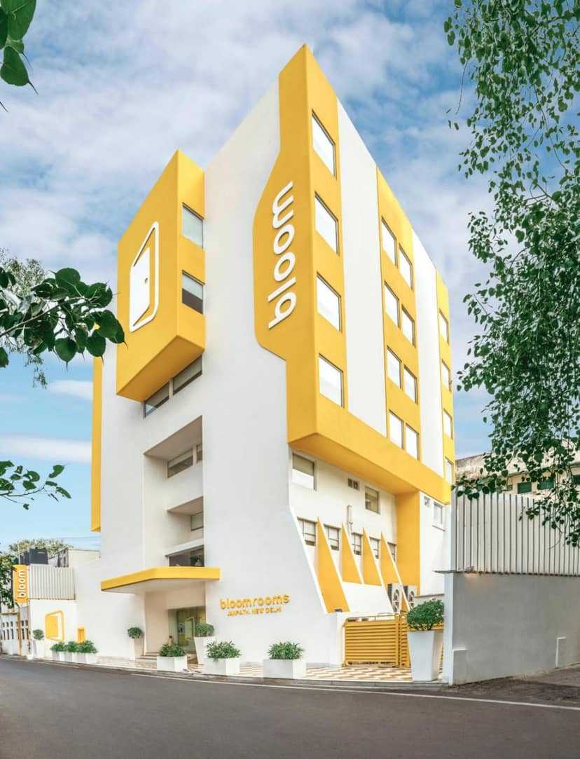 bloomrooms @ Janpath — building