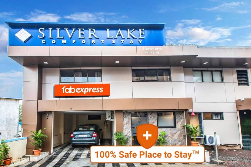 FabHotel Silver Lake — building