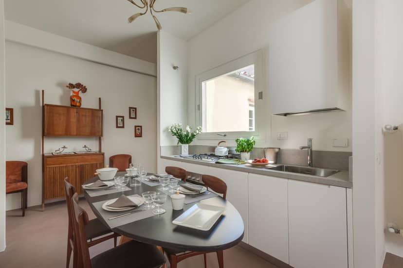 Apartments Florence - Santa Maria Balcony — kitchen