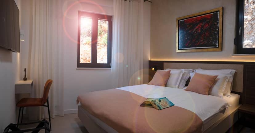 New & Luxury 5* with Breathtaking View- Kiki Lu Apartment — bedroom