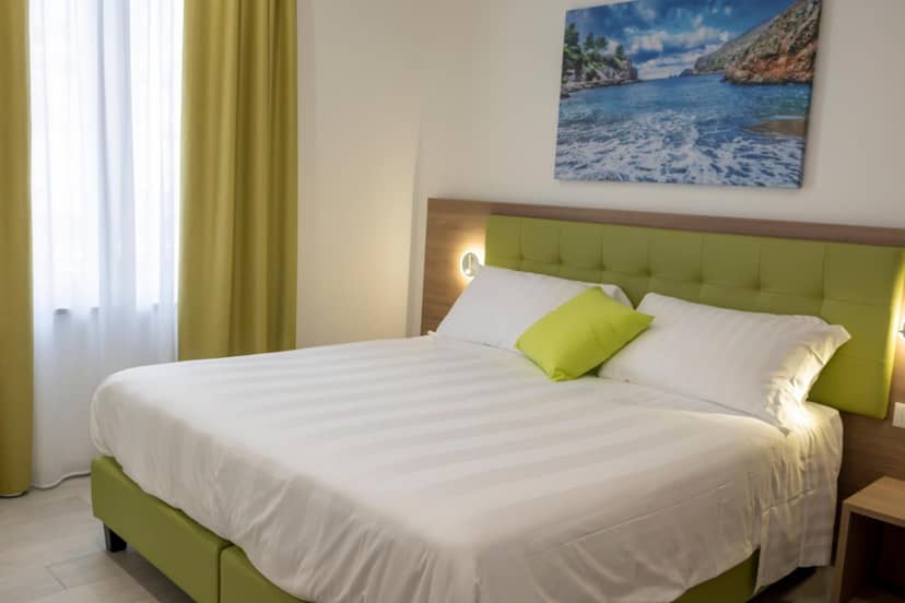 Casa Marino — hotel room