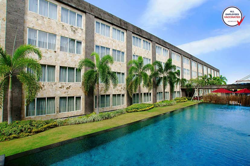Aston Denpasar Hotel & Convention — building