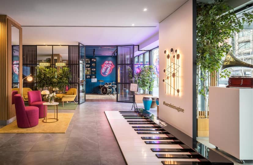 Barceló Imagine — recepcion & lobby