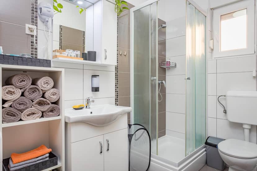 Studio Vita Julija — bathroom