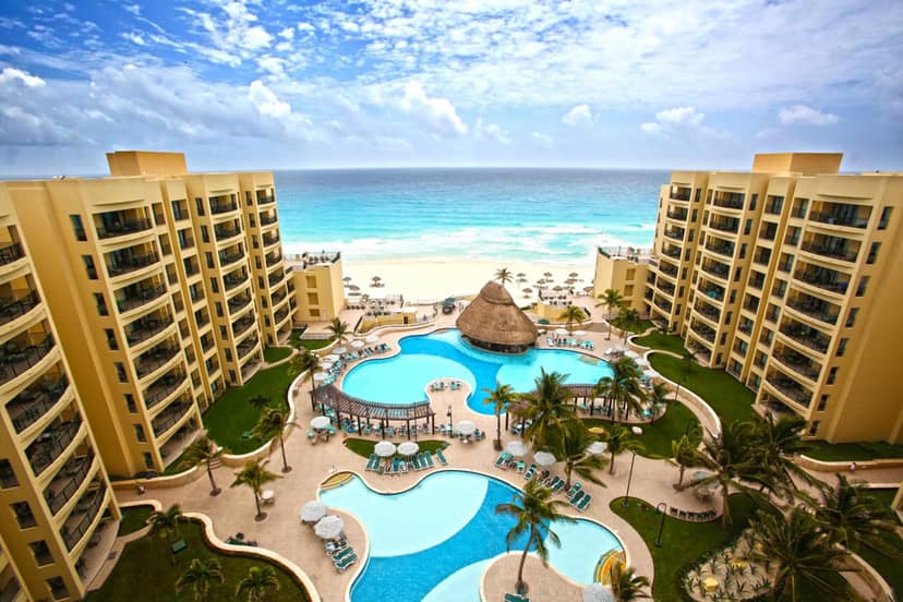 Holiday Inn Club Vacations The Royal Sands All Inclusive