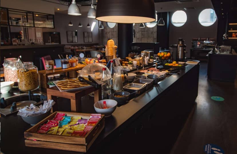 Campanile PRIME - Nice Airport — dining