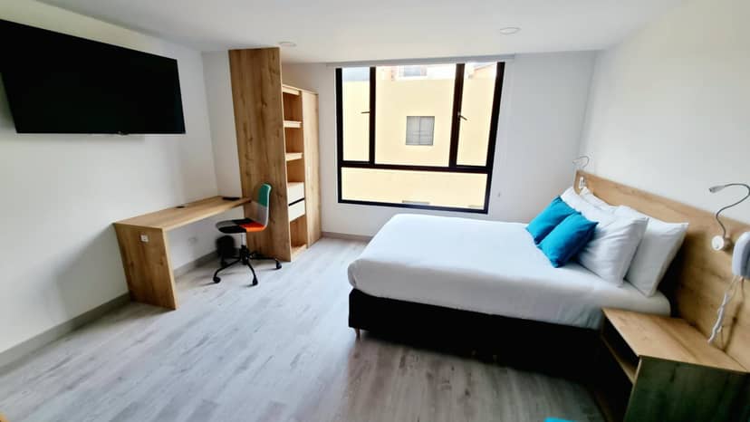 Toscana LOFT - Apartasuites — hotel room