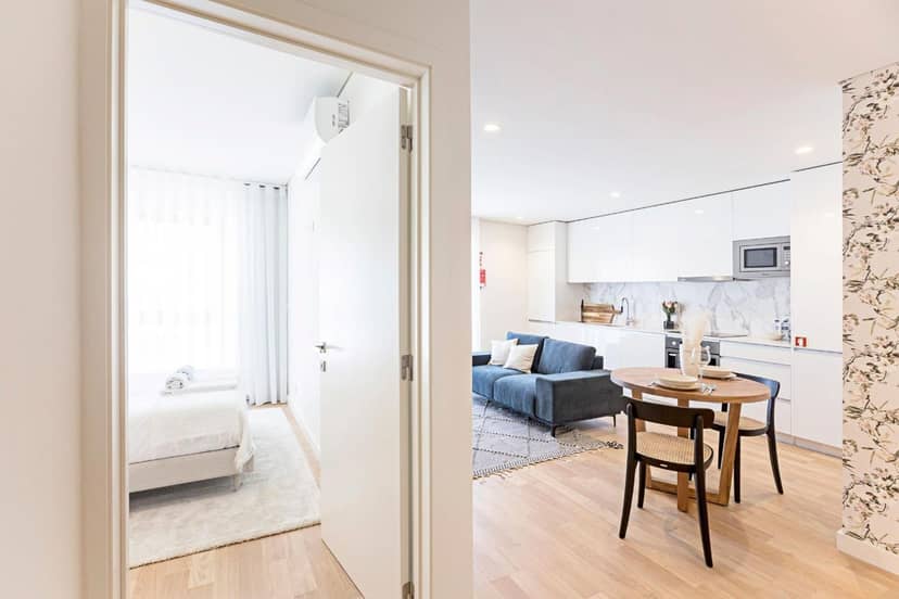 NEW Cozy and Modern Apartment in the heart of Porto — hotel room