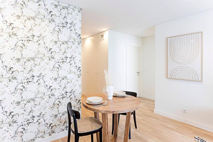 NEW Cozy and Modern Apartment in the heart of Porto — dining