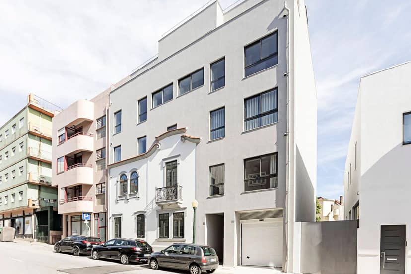 NEW Cozy and Modern Apartment in the heart of Porto — building