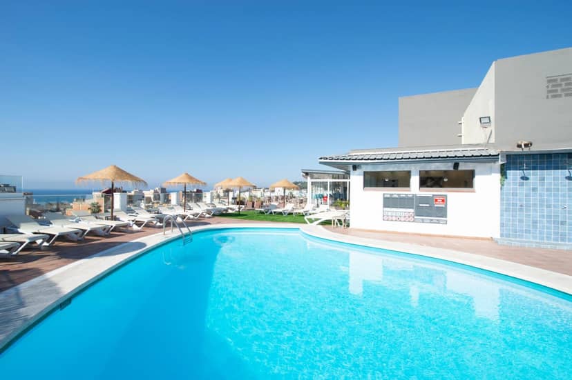 Hotel Lloret Santa Rosa by Pierre & Vacances — recepcion & lobby