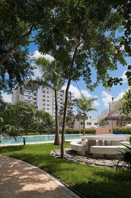 Apartamento exclusivo piscina, jaccuzi, céntrico. — recepcion & lobby