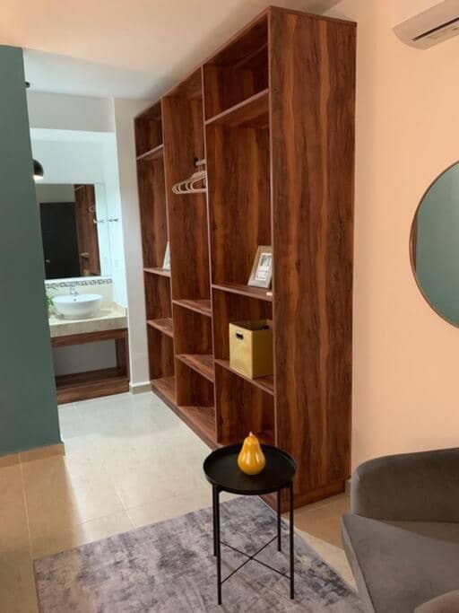 Apartamento exclusivo piscina, jaccuzi, céntrico. — hotel room