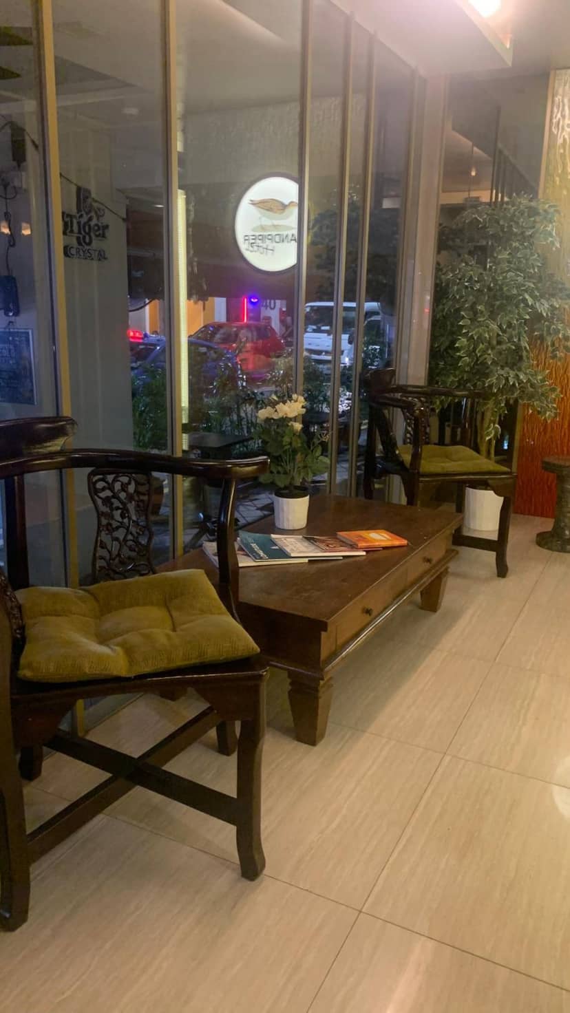 Sandpiper Hotel Singapore