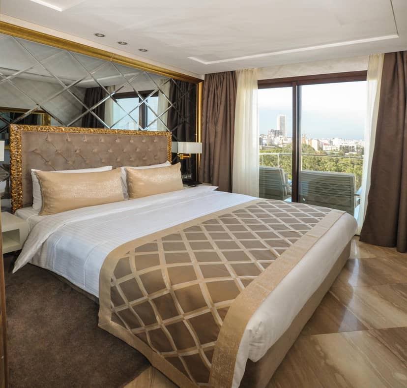Suite Hotel Casa Diamond — hotel room