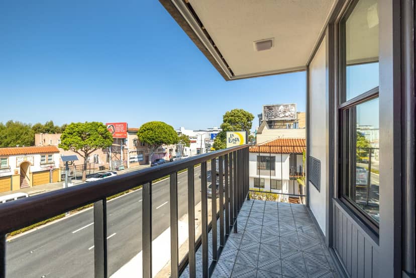 La Luna Inn, an Ascend Collection Hotel