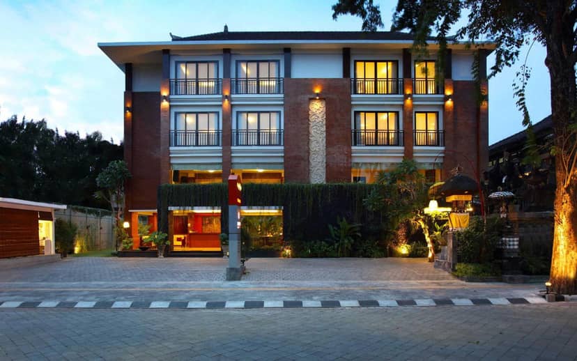 Grand Mirah Boutique Hotel — building