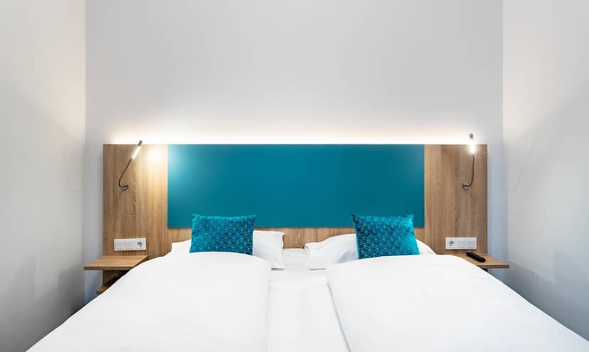 DaunTown Rooms - Self Check-In — hotel room