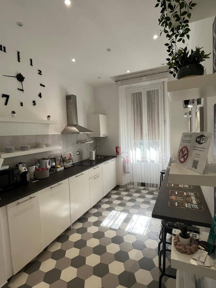 Domus Giordano — kitchen