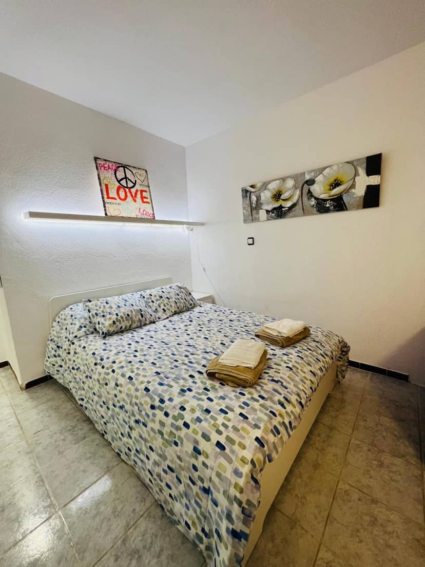 Apartamento Laura — hotel room
