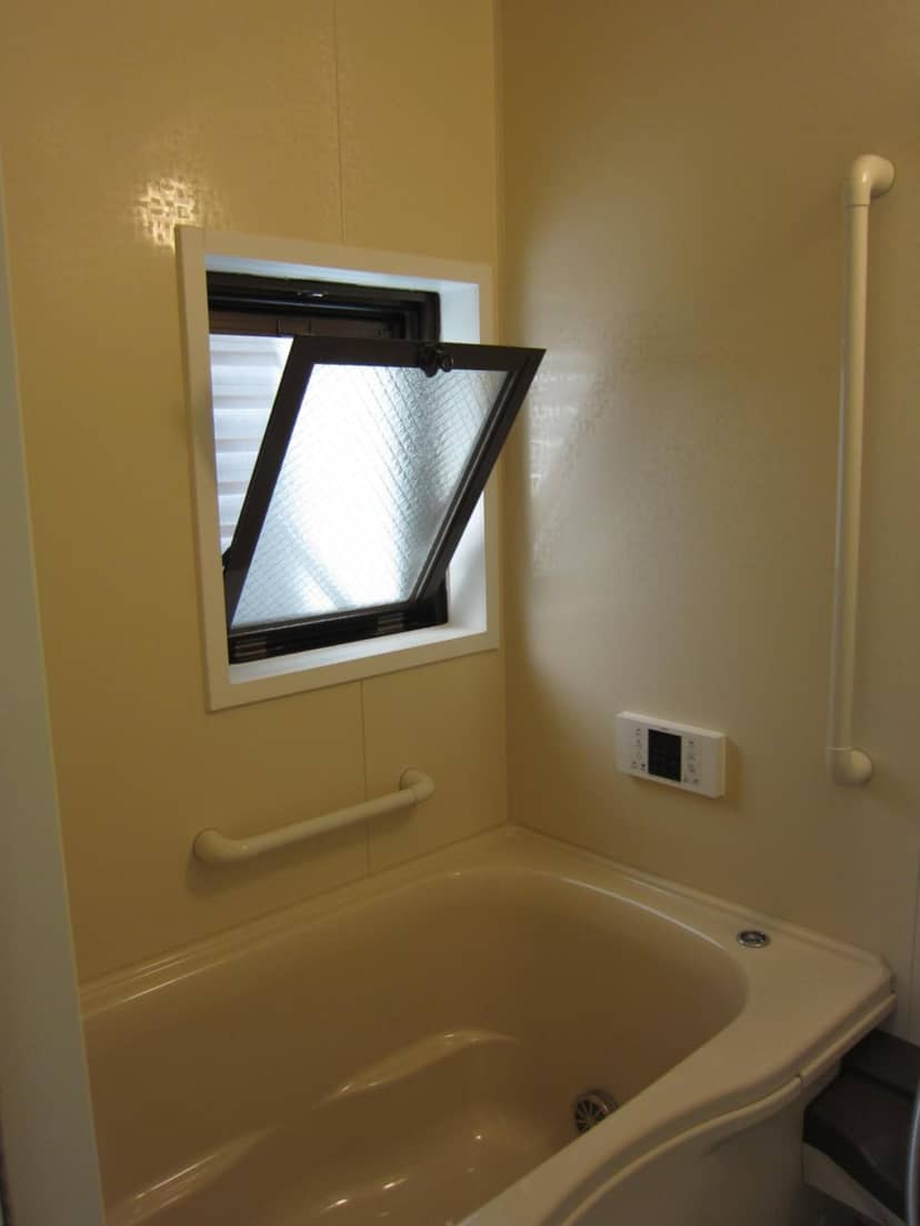 Cheese Cozy Condo — bathroom