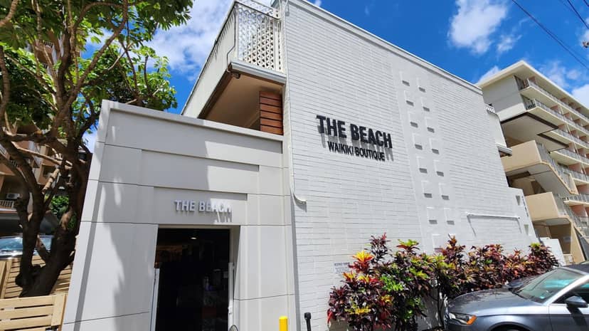 The Beach Waikiki Boutique Hostel — building