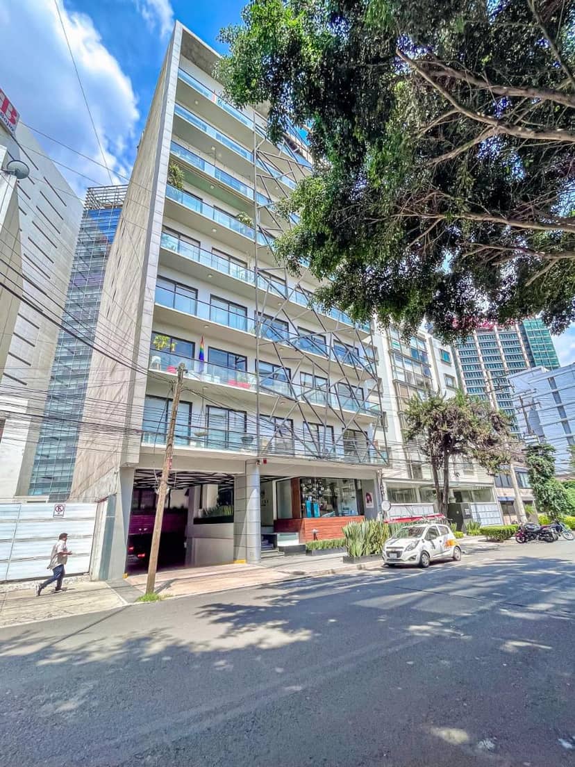 Mi Zona Lodging Nápoles — building