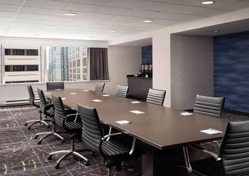 Hampton Inn Chicago Downtown/Magnificent Mile — meeting & event spaces