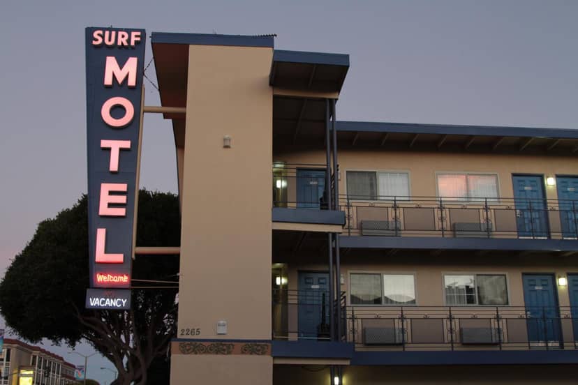 Surf Motel — building